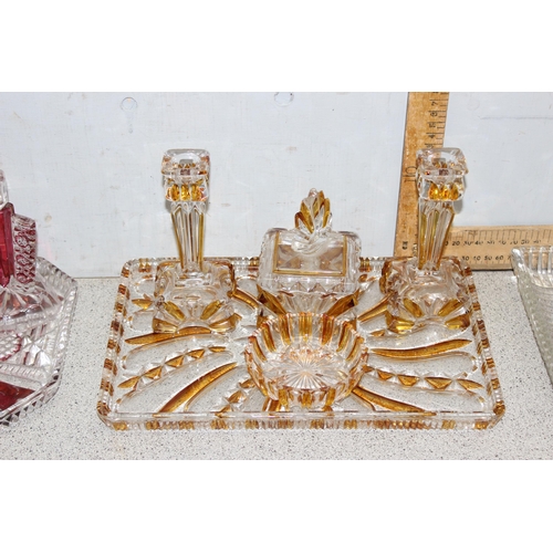 1799A - Mixed lot to incl 3 vintage crystal and flashed glass dressing table sets, qty of good quality ceram... 