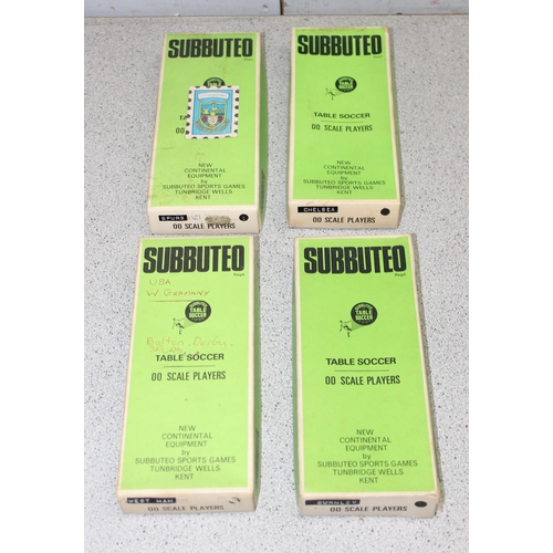 1535 - Subbuteo table cricket 