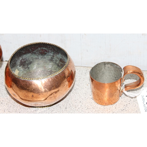 1782 - 3 pieces of antique copperware to inc a 1/2 gill measure and a brass cased thermometer (4)