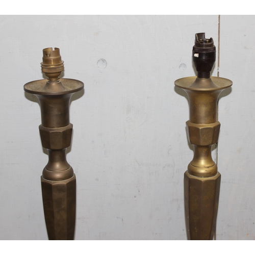 262 - A set of 5 brass table lamps, each approx 55cm tall