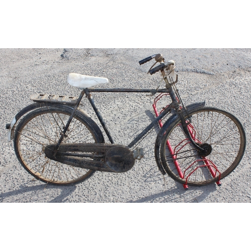 711 - 3 vintage bicycles for spares