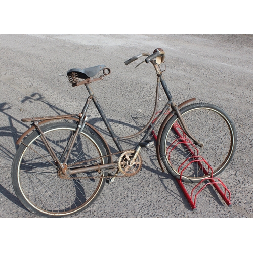 711 - 3 vintage bicycles for spares