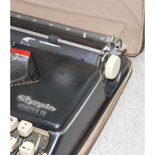 672 - Vintage Olympia Splendid 99 typewriter