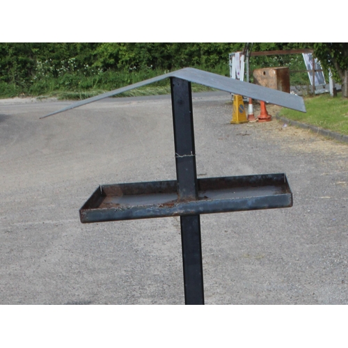 337 - Metal bird table, approx 162cm tall