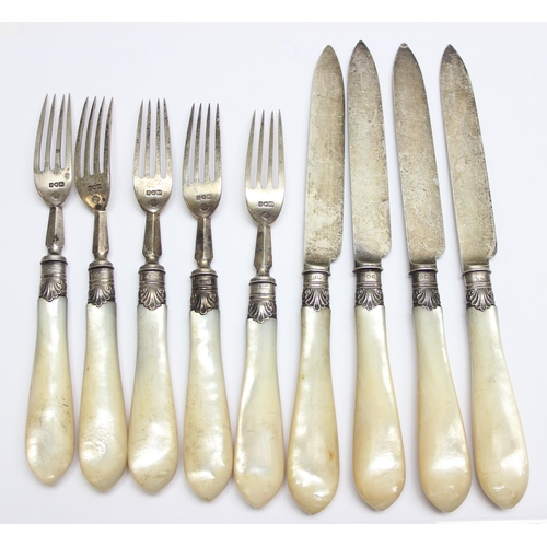 1040 - 9 silver bladed and mother of pearl handled dessert knives (4) and forks (5), all marked for London ... 