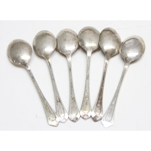 1051 - Boxed set of 6 Sterling Silver teaspoon hallmarked for Birmingham 1933, gross weight of 62 grams