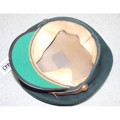 1443 - WWII era officers cap with green fabric, badged to Oxford & Bucks