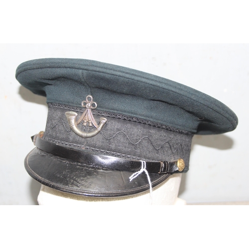 1447 - Pre 1908 style Oxfordshire light infantry officers cap, named to Capt. Fortescue