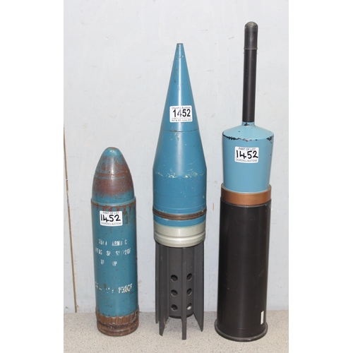 1452 - 3 x tank training ammunition, tallest standing 53cm