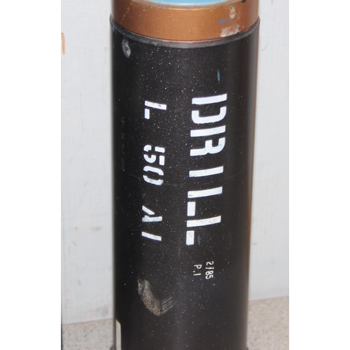 1452 - 3 x tank training ammunition, tallest standing 53cm