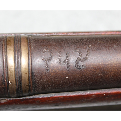 1401 - Indian Arsenal Pattern 1858 Enfield Percussion Rampart or Wall Gun with 48inch barrel and Indian loc... 