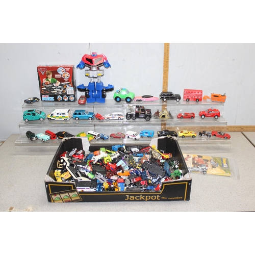 1502 - Box of assorted toy cars