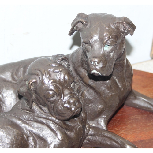 1722 - Doris Lindner (XX), bronzed sculpture of 2 recumbent dogs on wooden base