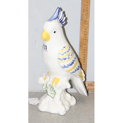 1723 - A large Italian pottery figure of a Cockatoo, approx 35cm tall