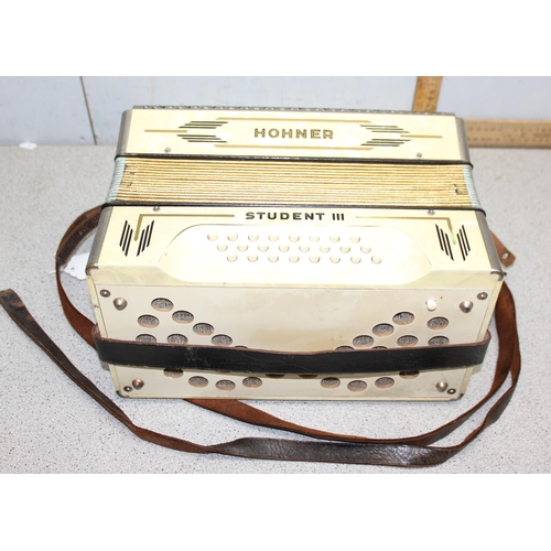 601 - Vintage Hohner Student III accordion with ivory effect finish