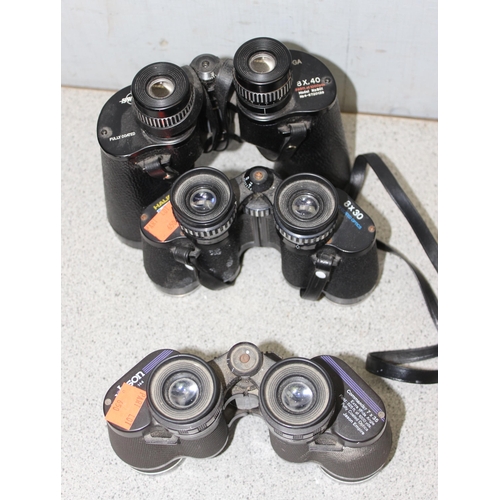 650 - 3 pairs of binoculars to include a pair of Swift Saratoga 8 x 40 and a Jason model 144 7 x 35