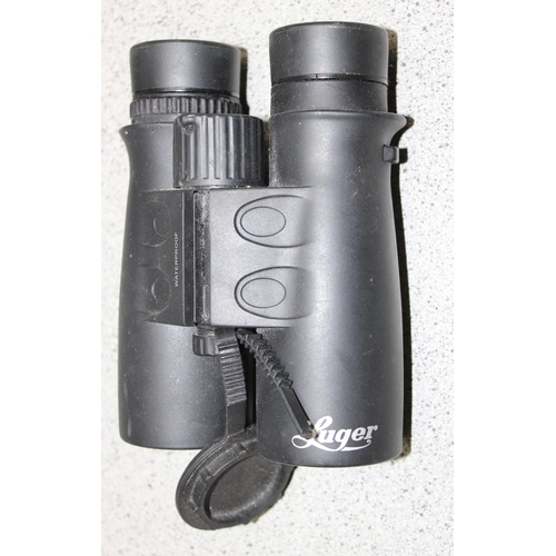 658 - 4 pairs of binoculars to inc Luger & Tasco, 3 with cases