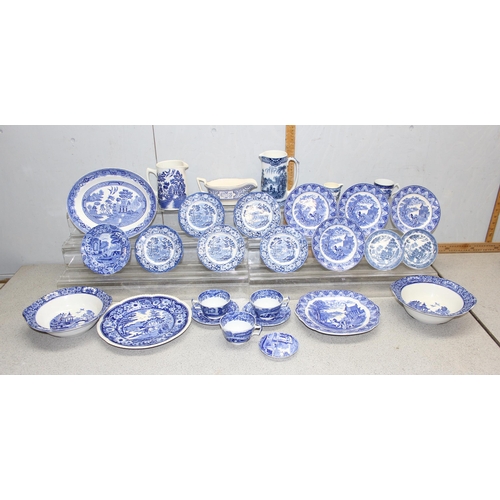 1793 - A box of assorted antique and later blue and white ceramics to inc Spode Italian pattern