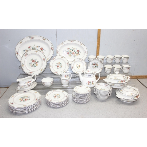 1808 - An extensive Royal Doulton 