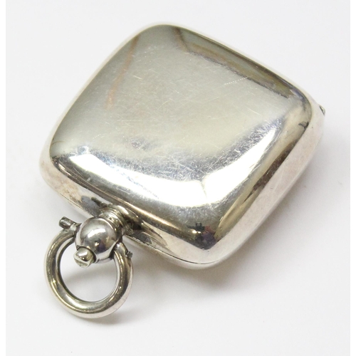 1069 - An antique silver single sovereign case, Birmingham 1906 by Mitchell Bosley & Co, approx 18.78g gros... 