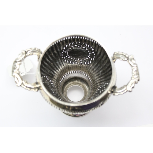 1074 - A Georgian silver 2 handled bowl of bell form, likely lacking glass liner, possibly a sugar bowl wit... 