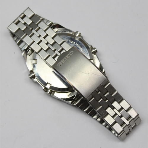 1325 - 3 assorted watches to inc a Seiko Silver Wave Alarm Chronograph LCD watch, A258-5000