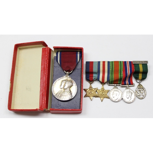 1457 - A WW2 4 medal bar with similar miniature medal bar inc George VI territorial medal and a boxed 1910-... 