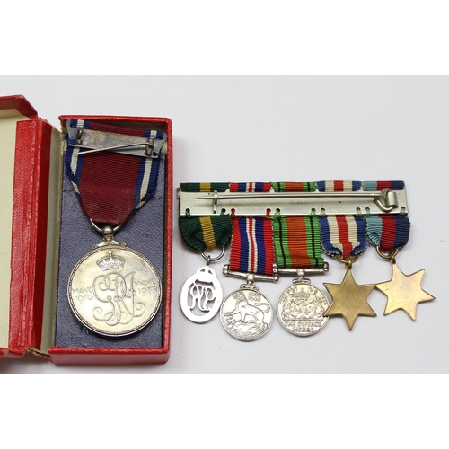 1457 - A WW2 4 medal bar with similar miniature medal bar inc George VI territorial medal and a boxed 1910-... 