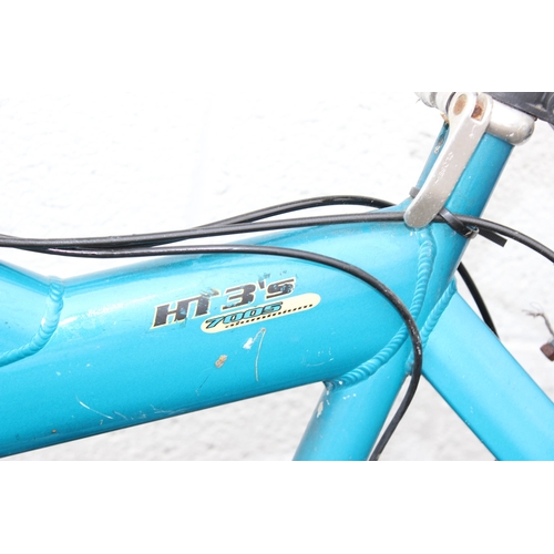 720 - A vintage Raleigh HT3s bicycle