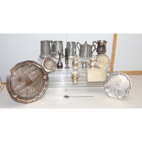 1081 - Qty of assorted antique and later silver plate and pewter items, approx 4.2kg gross