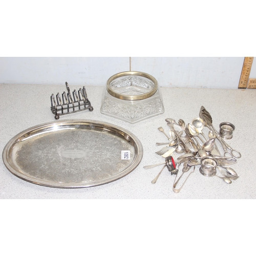 1082 - Mixed lot of silver-plate & glass to include cutlery & silver-plated tray