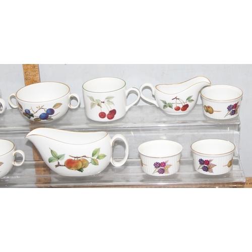 1819 - Large qty of Royal Worcester Evesham & St Michael Ashberry pattern ceramics to include teacups, sauc... 