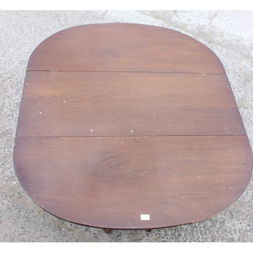 42 - An antique mahogany dropleaf or gate leg table, possibly a smaller wake table, approx 148cm wide x 7... 