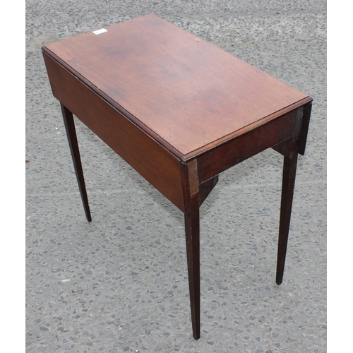 16 - A 19th century small mahogany Pembroke table with single drawer, on thin tapering legs, approx 68cm ... 