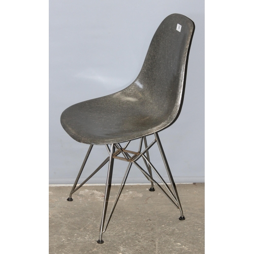 66 - Charles & Ray Eames for Herman Miller: an early retro moulded fibreglass chair on metal 'Eiffel towe... 