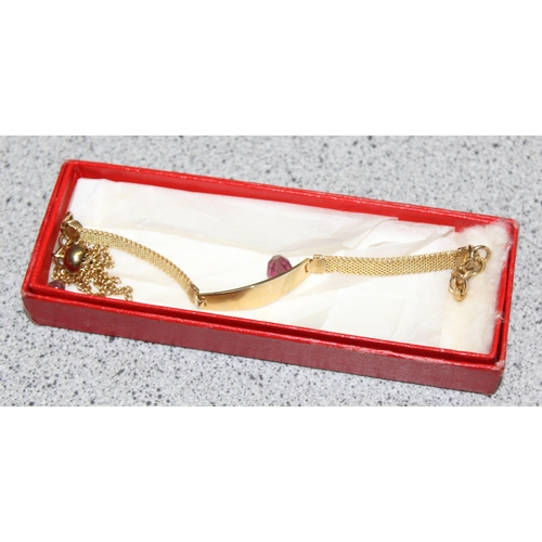 1105 - Qty of assorted interesting Toye, Kenning & Spencer retro jewellery, mainly gold and silver plated i... 