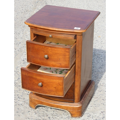 86 - A small antique style bedside cabinet by Willis & Gambier, approx 43cm wide x 68cm tall x 42cm deep