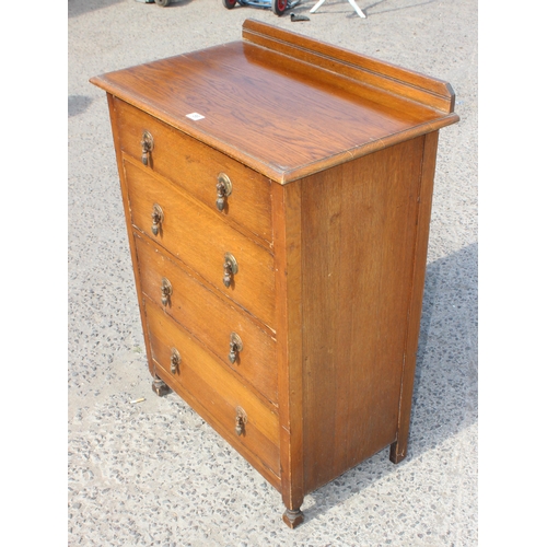 89 - Art Deco period oak 4 drawer chest of drawers with drop handles, approx 77cm wide x 100cm tall x 47c... 