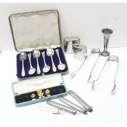 1052 - Qty of assorted silver plated and other items to inc 2 travelling inkwells, an Acme Thunderer whistl... 