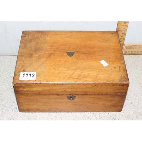 1113 - An antique wooden box containing a large qty of assorted costume jewellery, some silver items, appro... 