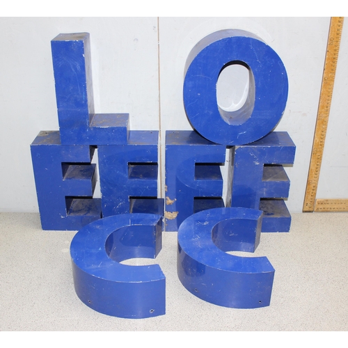 1788 - 20 retro blue painted metal 3D signage letters, each approx 25cm tall