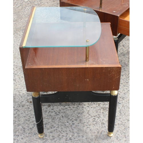 35 - A pair of retro G-Plan bedside cabinets with glass shelves, each approx 48cm wide