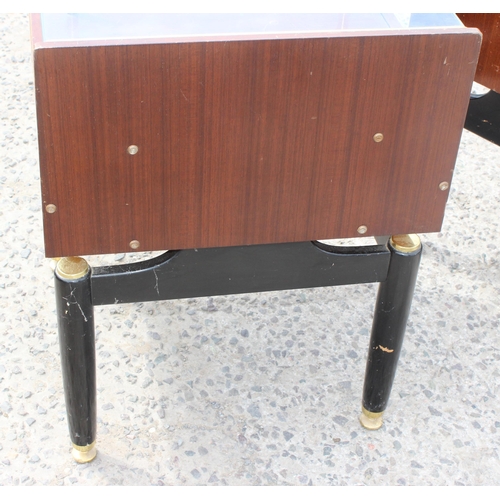 35 - A pair of retro G-Plan bedside cabinets with glass shelves, each approx 48cm wide