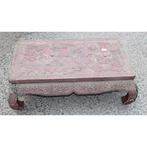 51 - Chinese lacquer low tea table or Kang table, likely early 20th century, approx 97cm wide x 35cm tall... 