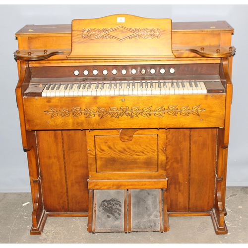 6 - An early 20th century mahogany cased American pedal organ, by The Estey Organ Company, Brattleboroug... 