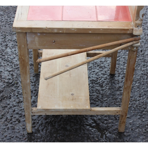 122 - A vintage pine and tile backed wash stand with Rolls Brothers of High Wycombe brass plaque, approx 5... 