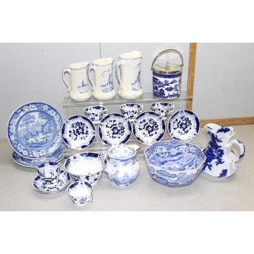 1828 - Qty of blue and white pattern china to include Spode Italian pattern.