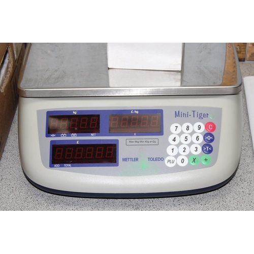 663 - Mini-Tiger compact digital price computing scales in box