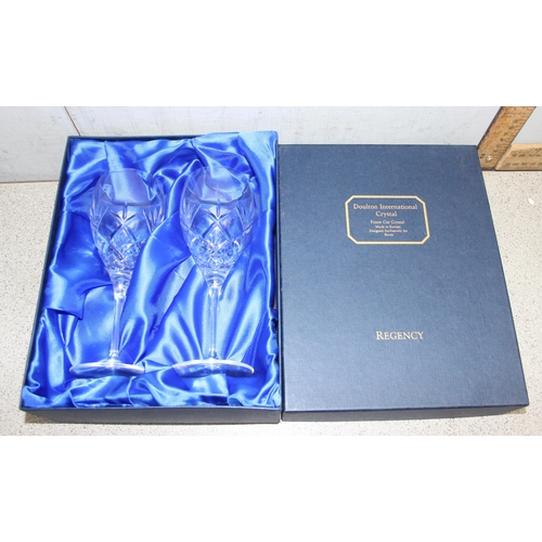 1834 - 2 boxed pairs of Doulton International cut crystal Champagne flutes