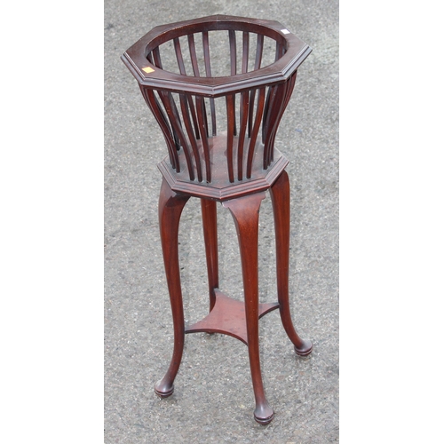 39 - A vintage mahogany jardinière stand standing on 4 splayed legs, approx 38cm wide x 85cm tall